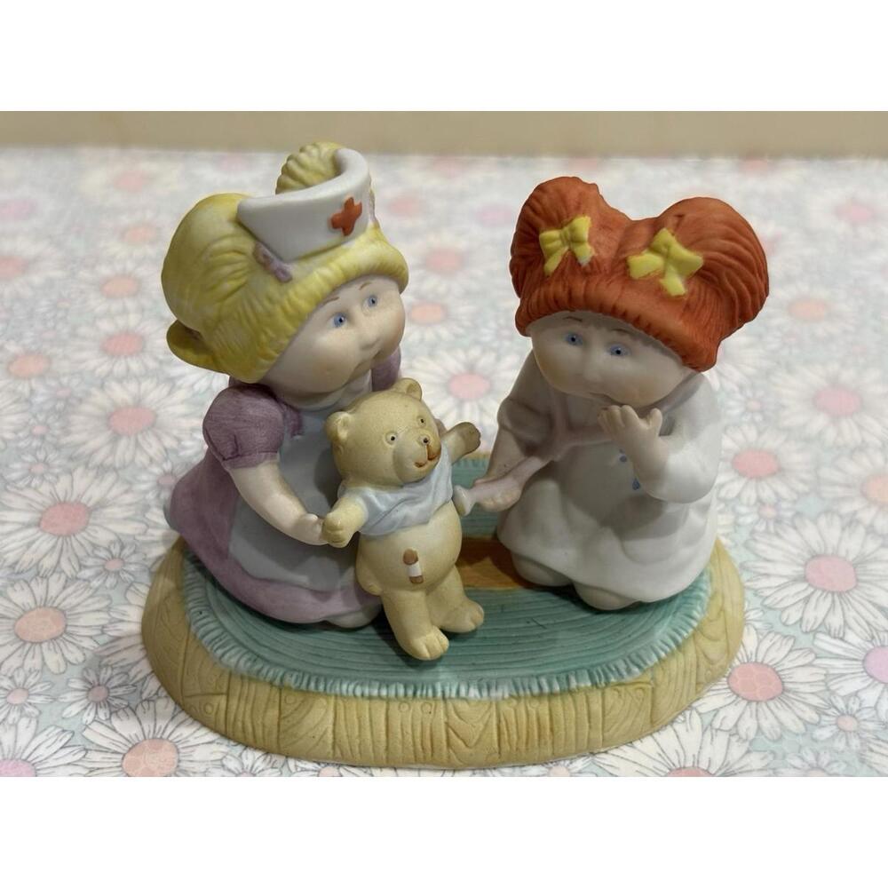 Vintage Cabbage Patch Kids Figurine‎ – Nurse & Doctor with Teddy Bear